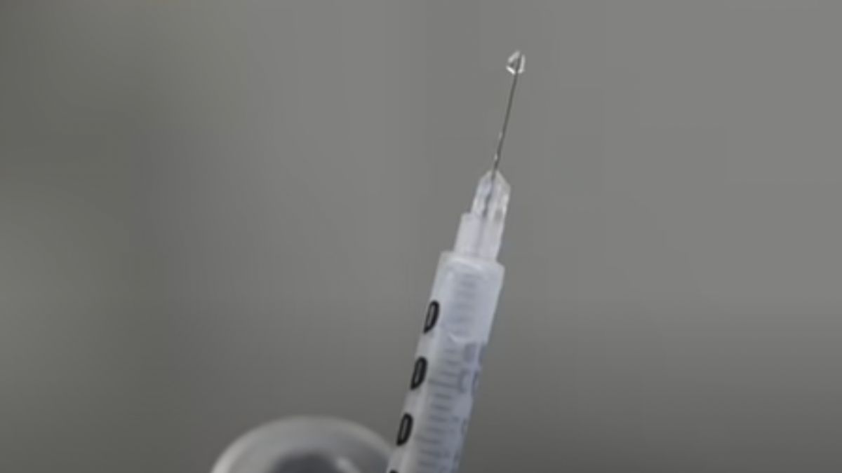 Plurality Of Voters Says Doctors Shouldn’t Give Puberty Blockers To Kids