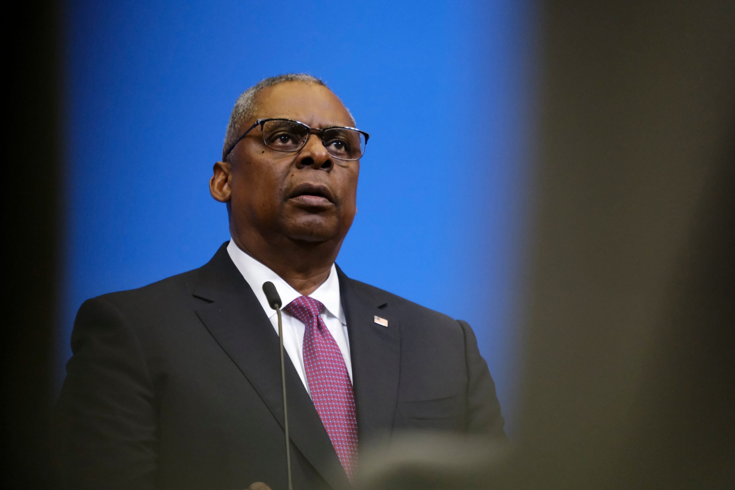US Delaying Some Weapons Shipments to Israel, Austin Confirms